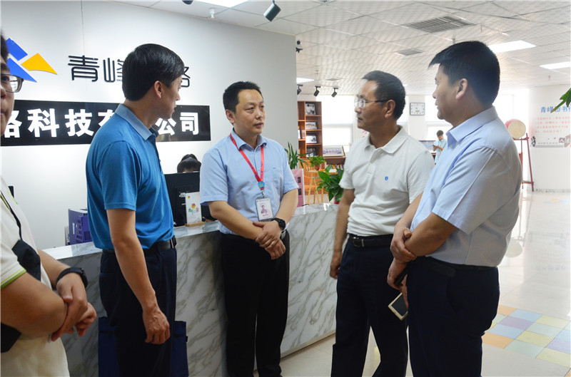 熱烈歡迎安陽(yáng)市委統(tǒng)戰(zhàn)部副部長(zhǎng)李春喜一行蒞臨我司參觀！